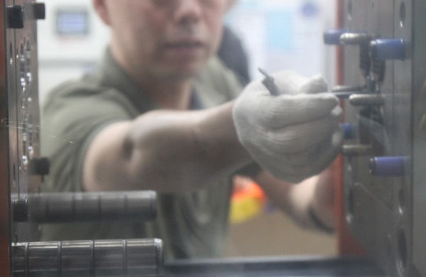 医疗注塑加工厂的生产流程深度解析