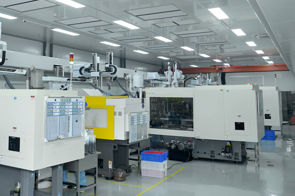 宜泽模具医疗注塑的生产环境